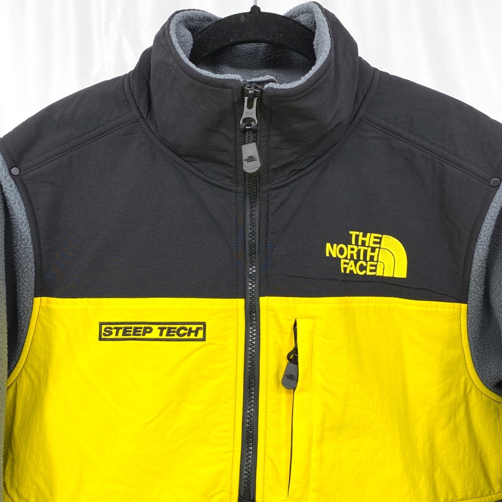 THE NORTH FACE Mens Steep Tech Zip Fleece Jacket - Picture 2 of 13